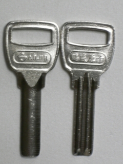 1200